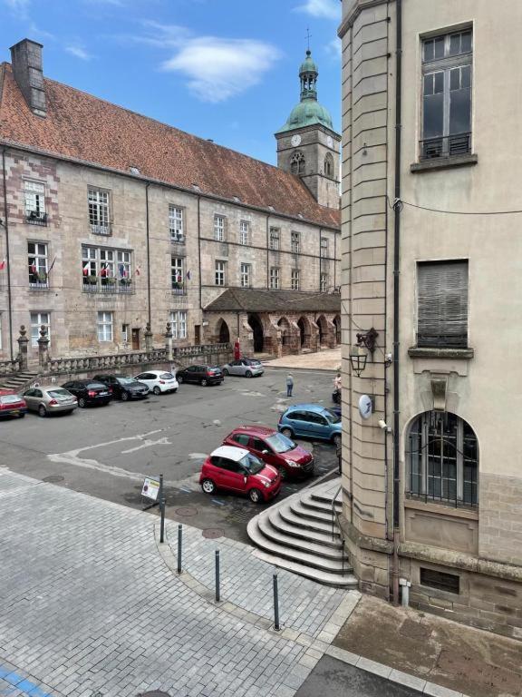 F2 Centre Historique Saint Colomban Appartement Luxeuil-les-Bains Buitenkant foto